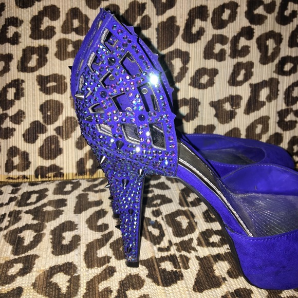 Gianni Bini Heels 👠 - Picture 2 of 4